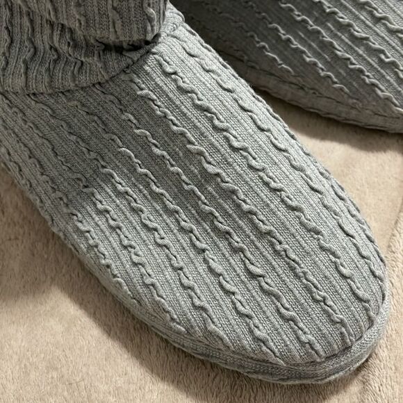 NIB- Charter Club- XL (11-12). Faux Fur Slipper Booties - Picture 3 of 8